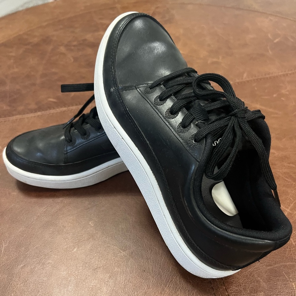 All birds sneakers